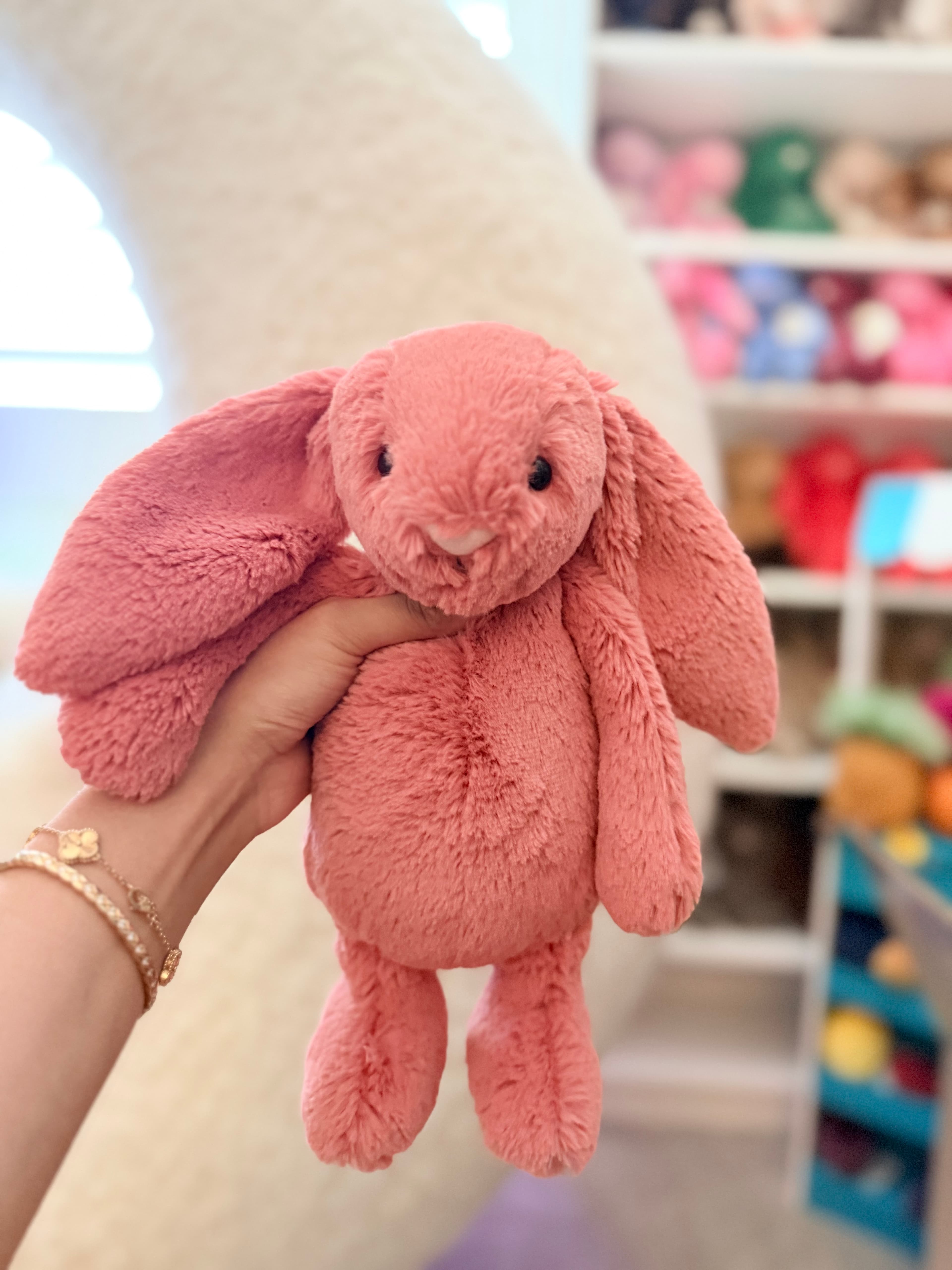 Medium Bashful Sorrel Bunny